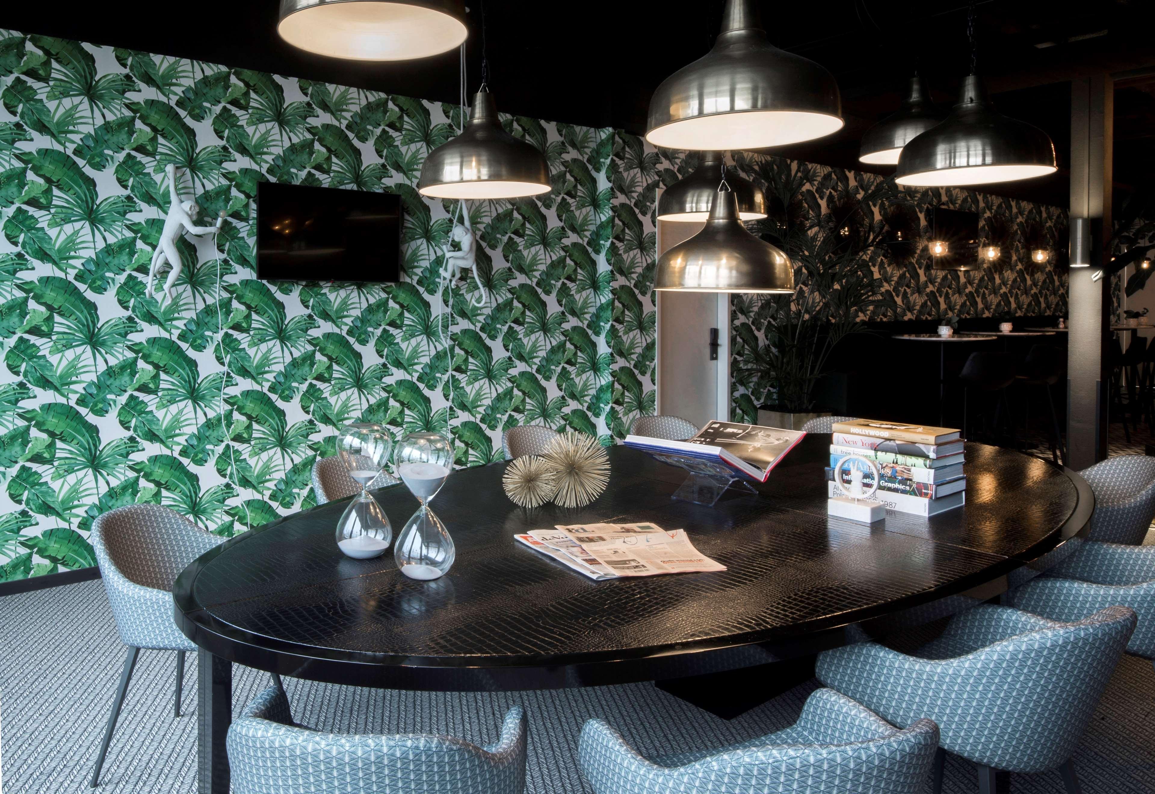Tulip Amsterdam Airport 3*